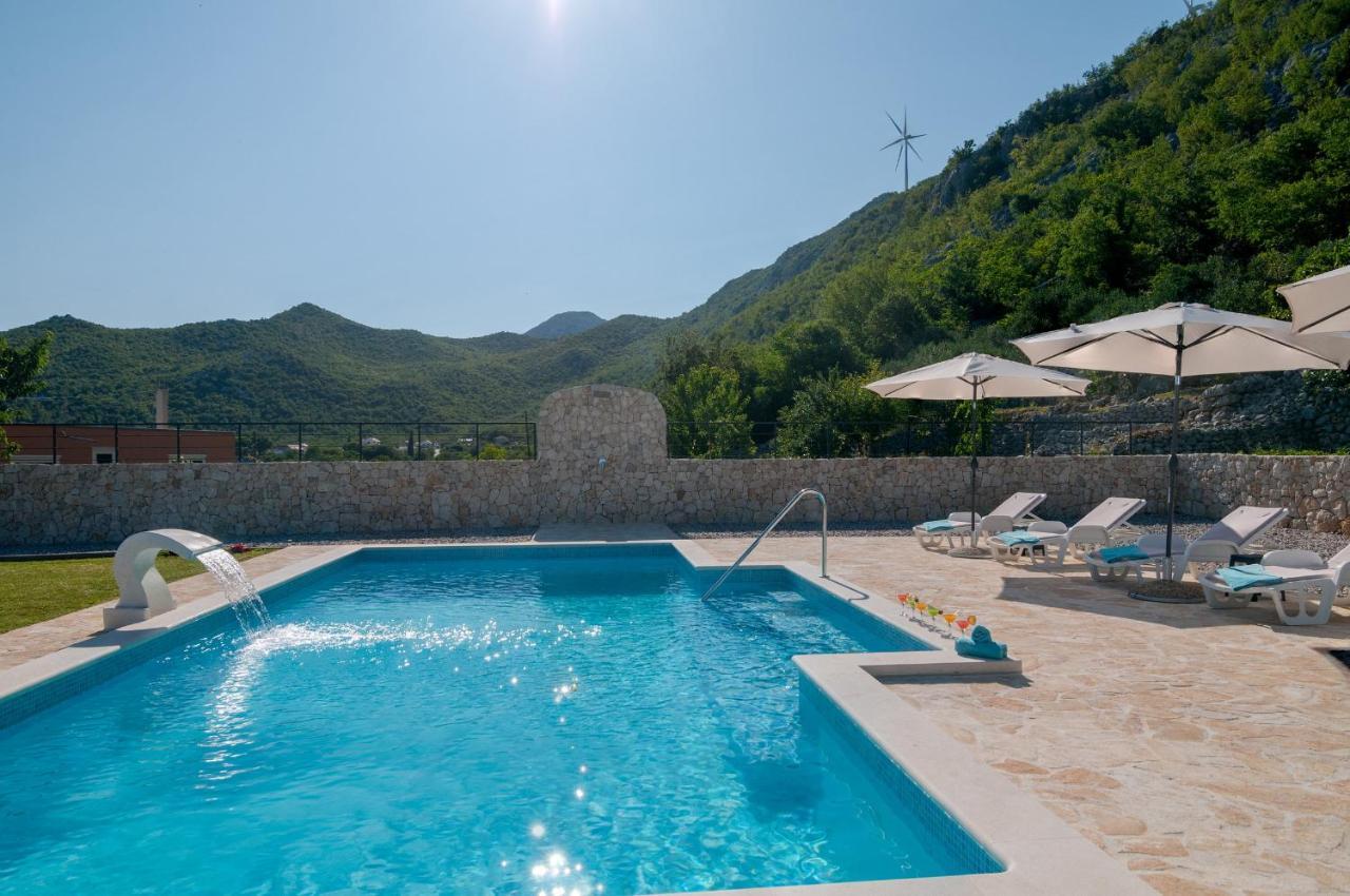 Villa Elin Seoca 외부 사진